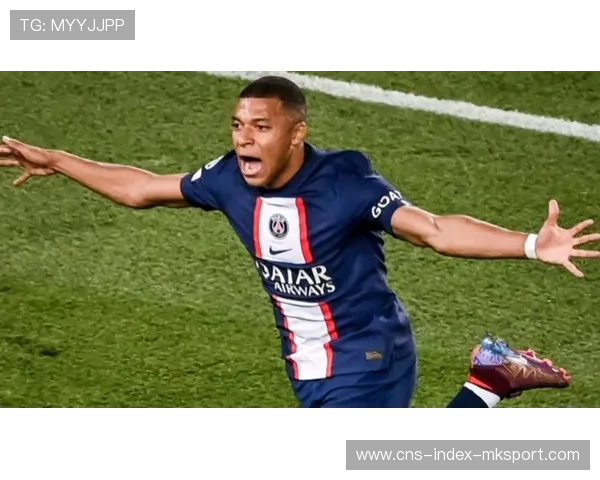 姆巴佩外脚背一传穿透全场,法国再现速度艺术