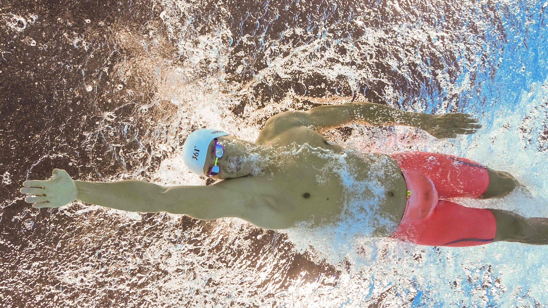 战术安排更加多元化主帅尝试多套方案寻求最佳组合